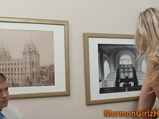 Mormon slut gets creampie