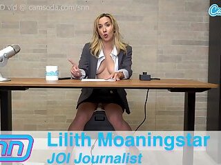 JOI reporter Lilith Moaningstar masturbating